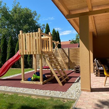 Judith Apartman Iii. Balatonlelle Extérieur photo