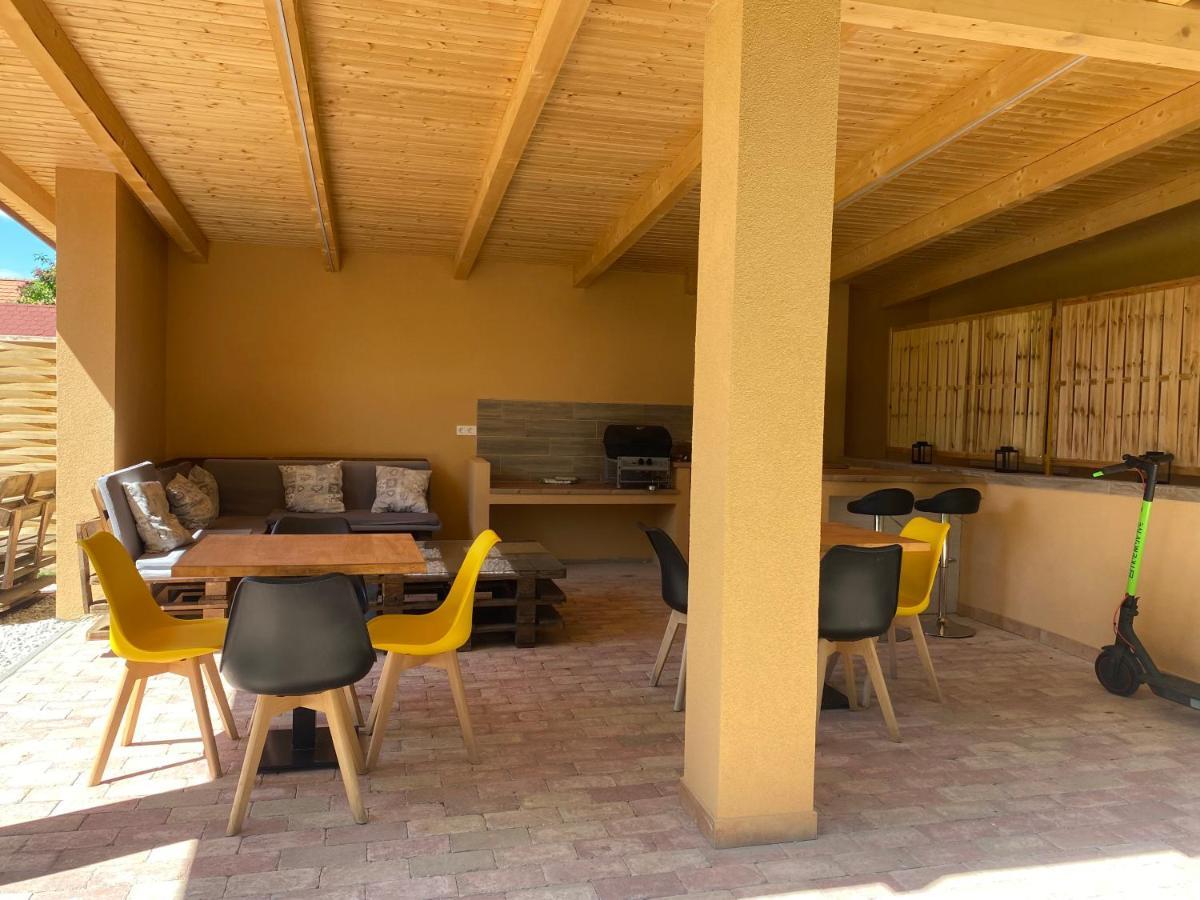 Judith Apartman Iii. Balatonlelle Extérieur photo